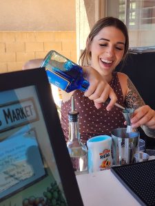 Find out why you should hire a bartender for your next party!
